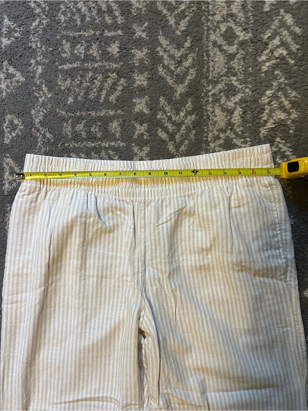 Old Navy Women's Cropped Pinstripe Ankle Pants linen/cotton size L (L131) - Picture 6 of 10